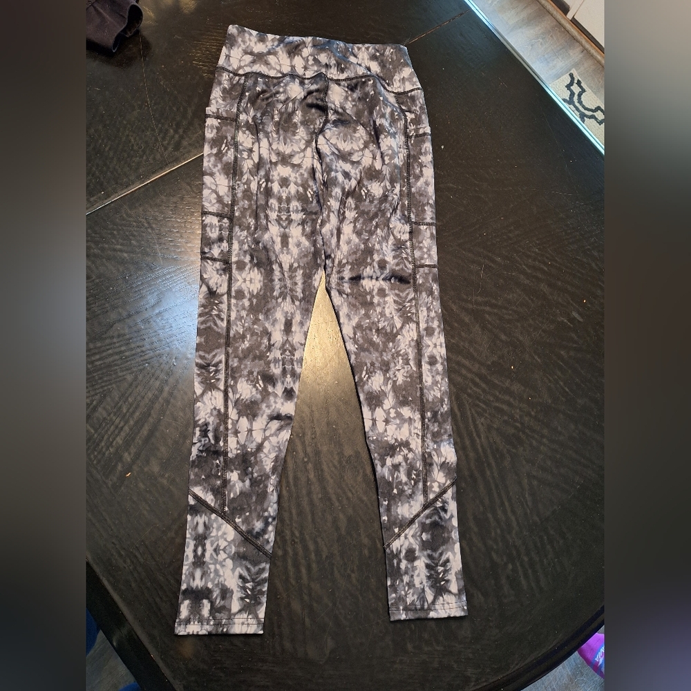 FITKICKS CROSSOVERS Active Lifestyle Leggings - Gray / Small